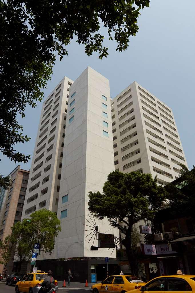 Gloria Residence Taipei Exterior photo